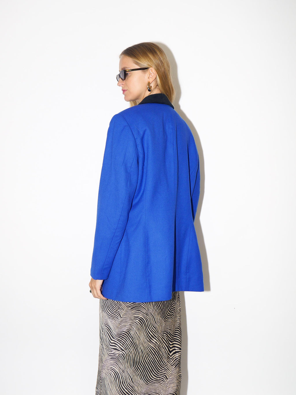 1980s Blue Wool Blazer - Vintage Waisted Blazer with Velour Collar and Buttons by Avance Creation, Retro Fashion Clothing for Women