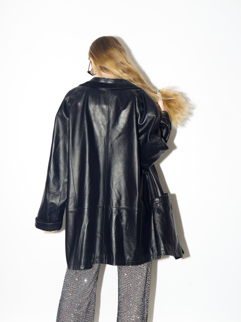 VINTAGE black leather jacket from 1990s | quality retro leather oversize jacket