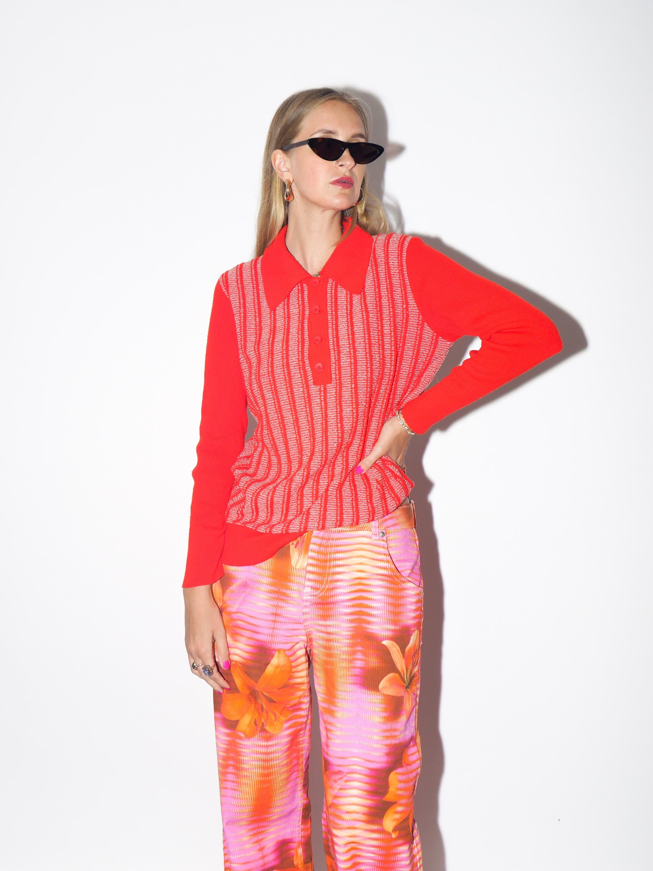 VINTAGE Red Neon Polo Sweater With Stripe Pattern And Long Sleeves From The 1970s (Made In Italy)