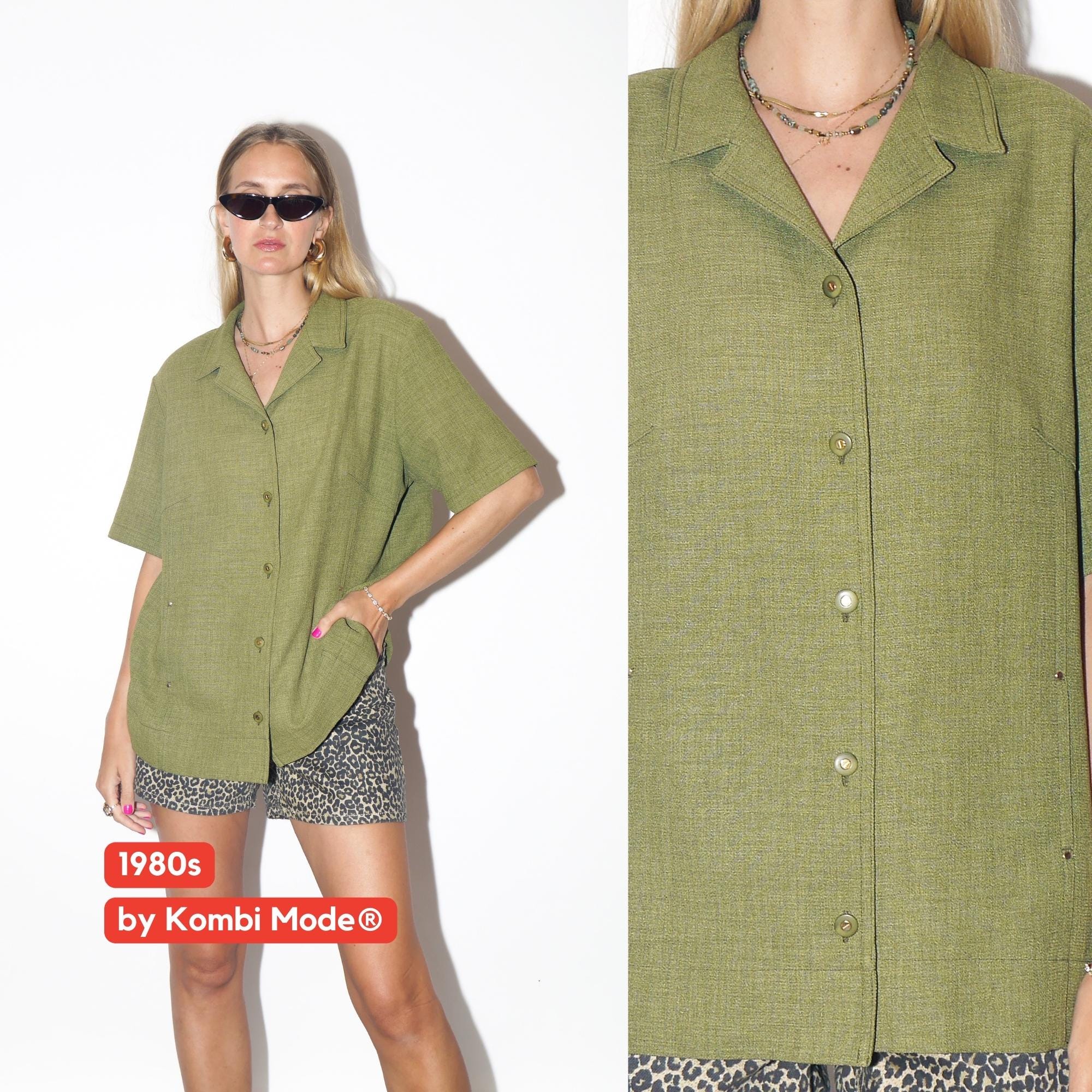 VINTAGE Green Short Sleeve Structured Blazer With Decorative Gold Buttons And Shoulder Pads From The 1980s By Kombi Mode