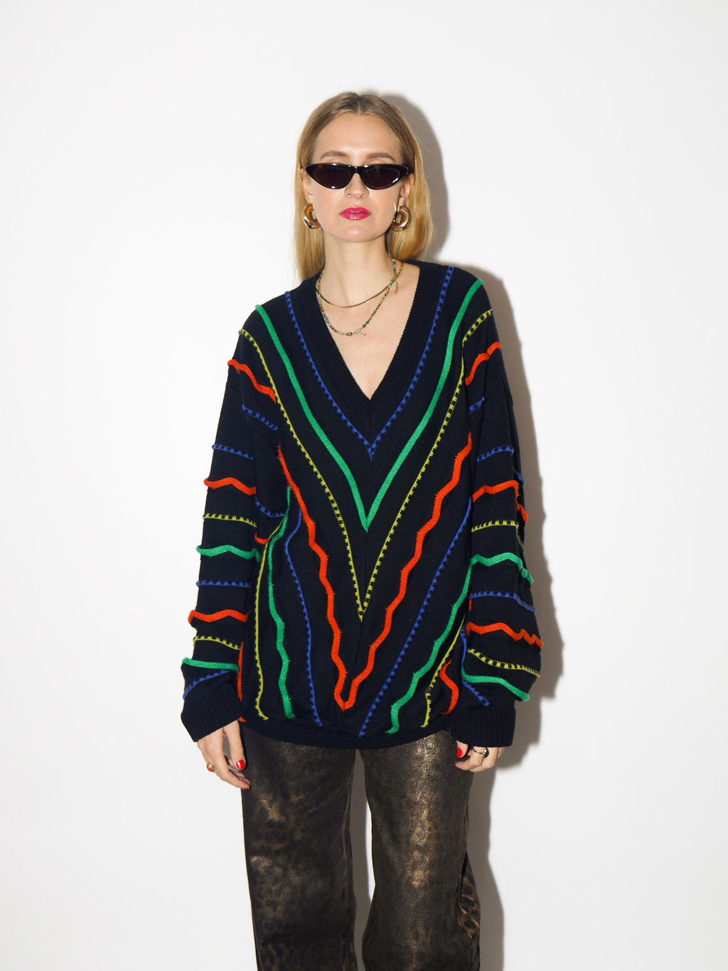 VINTAGE sweater, oversized black pullover with merino wool and cotton from 1980s