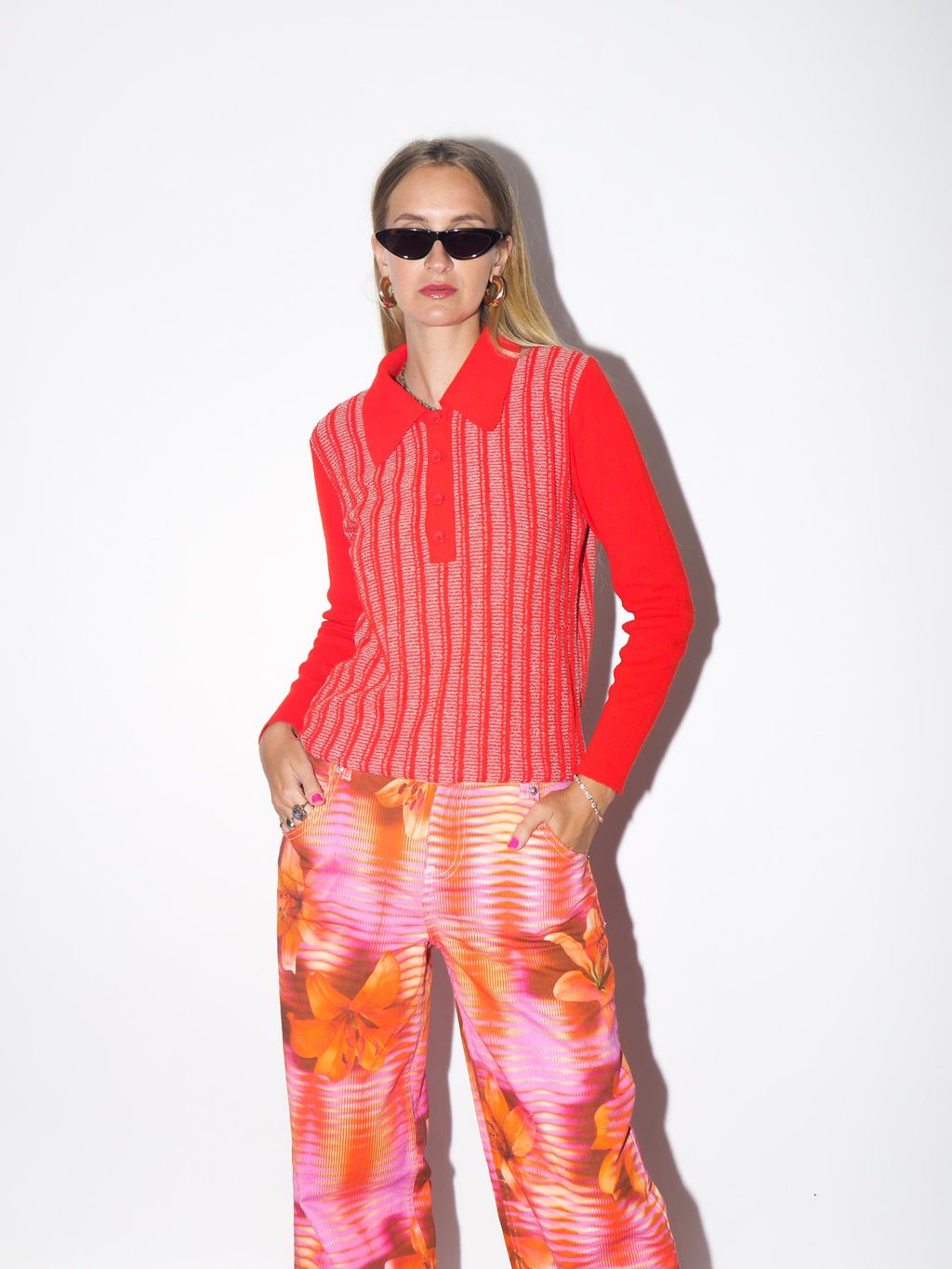 VINTAGE Red Neon Polo Sweater With Stripe Pattern And Long Sleeves From The 1970s (Made In Italy)