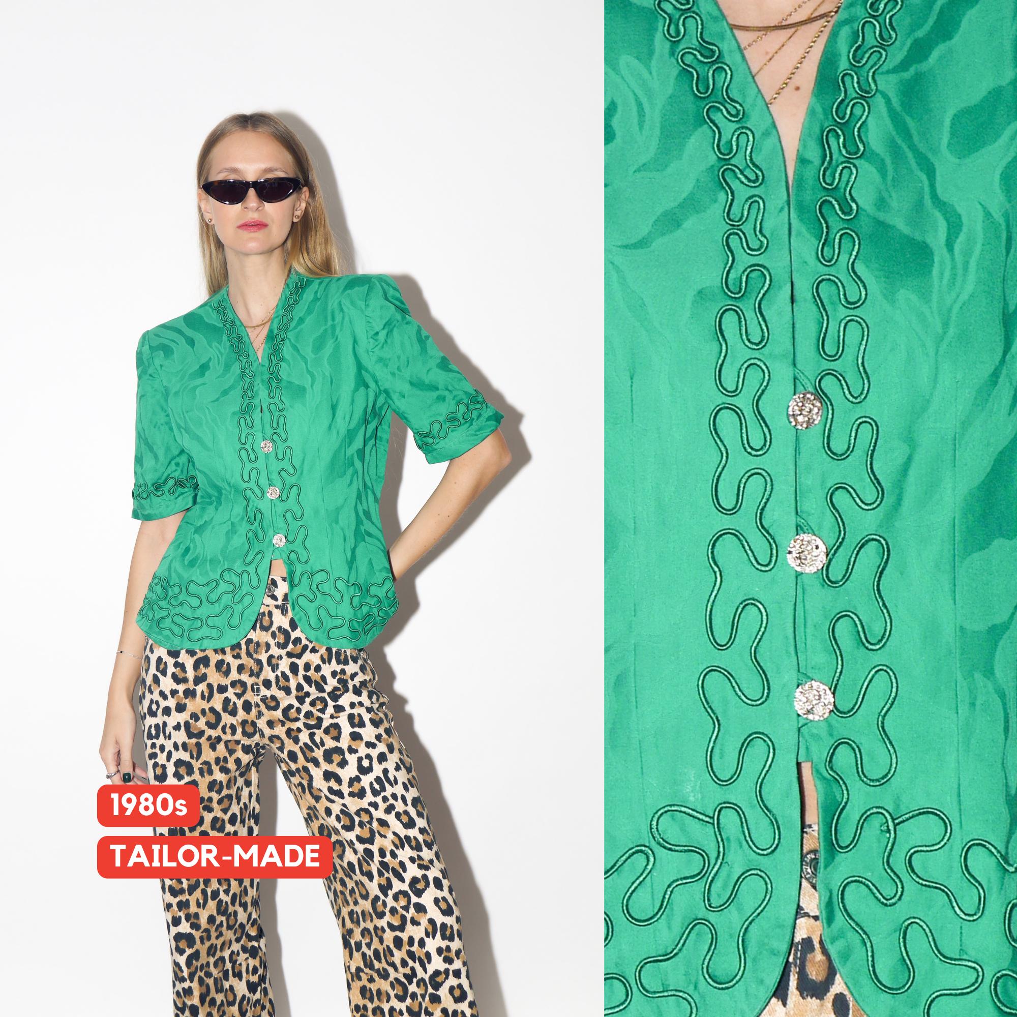 VINTAGE Green Short Sleeve Blouse With Silver Buttons From The 1980s