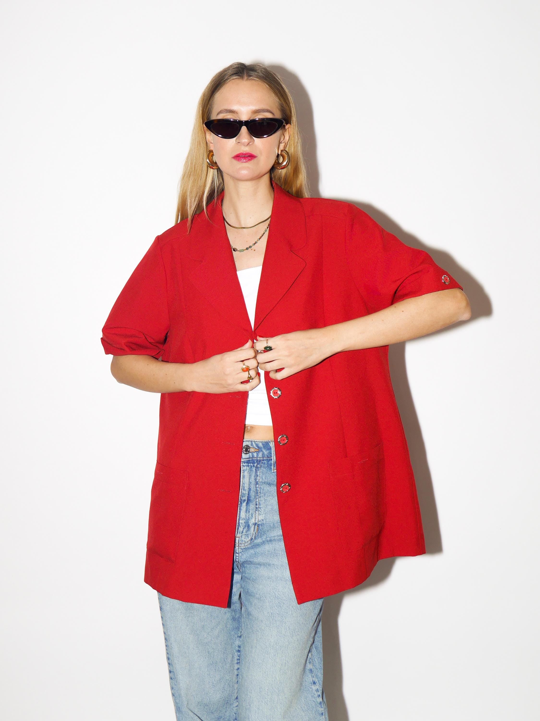 VINTAGE red blazer from 1980s, long blazer with short sleeve and gold buttons