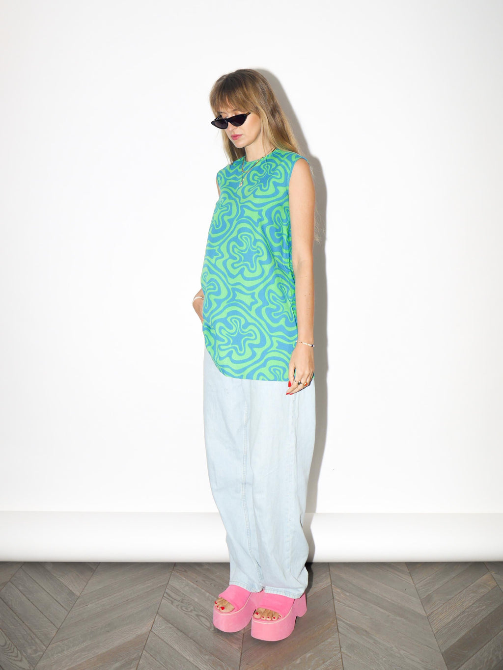VINTAGE Psychedelic Floral Cotton Shift Dress Mini From The 1970s By Pah