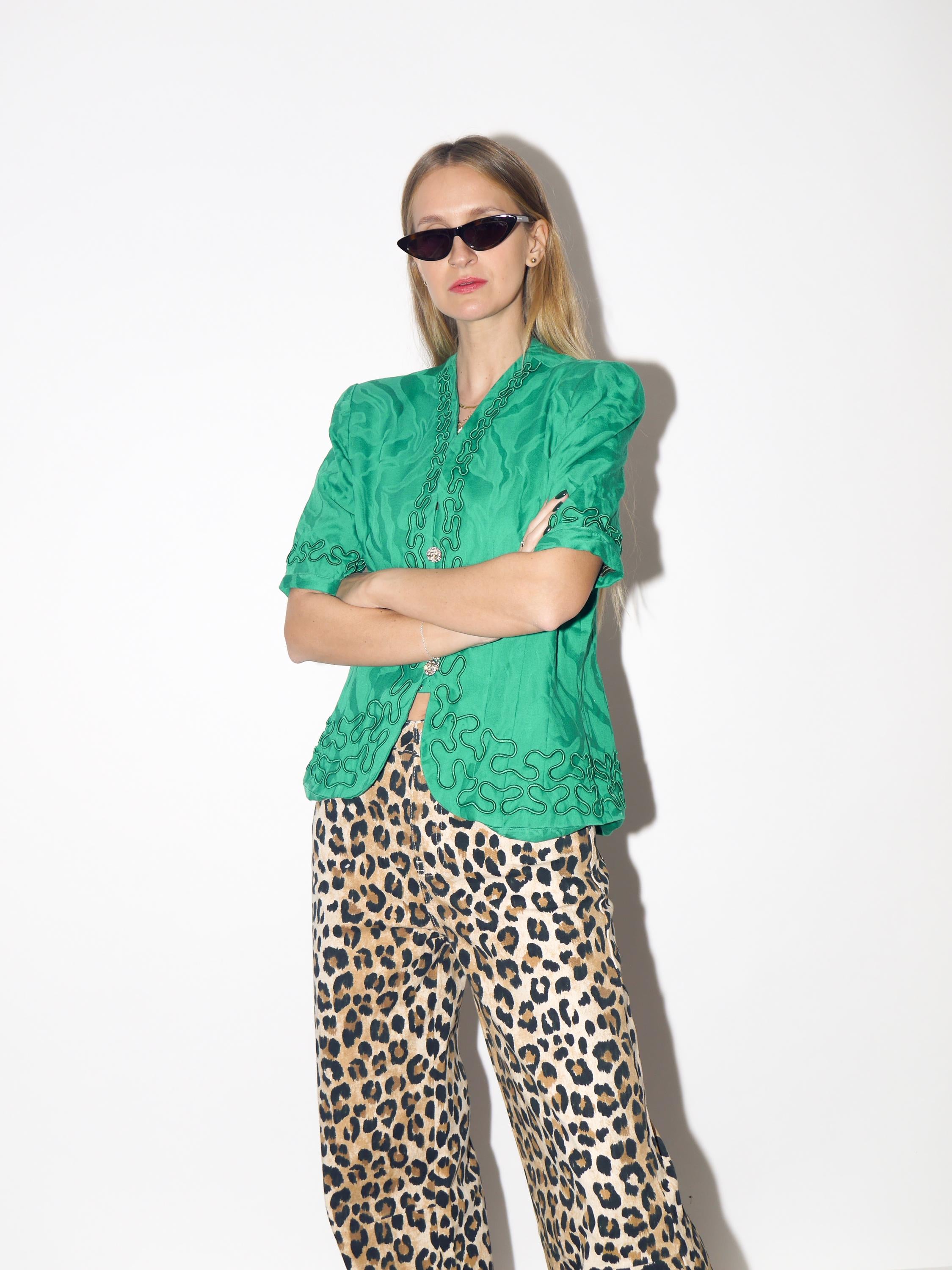 VINTAGE Green Short Sleeve Blouse With Silver Buttons From The 1980s