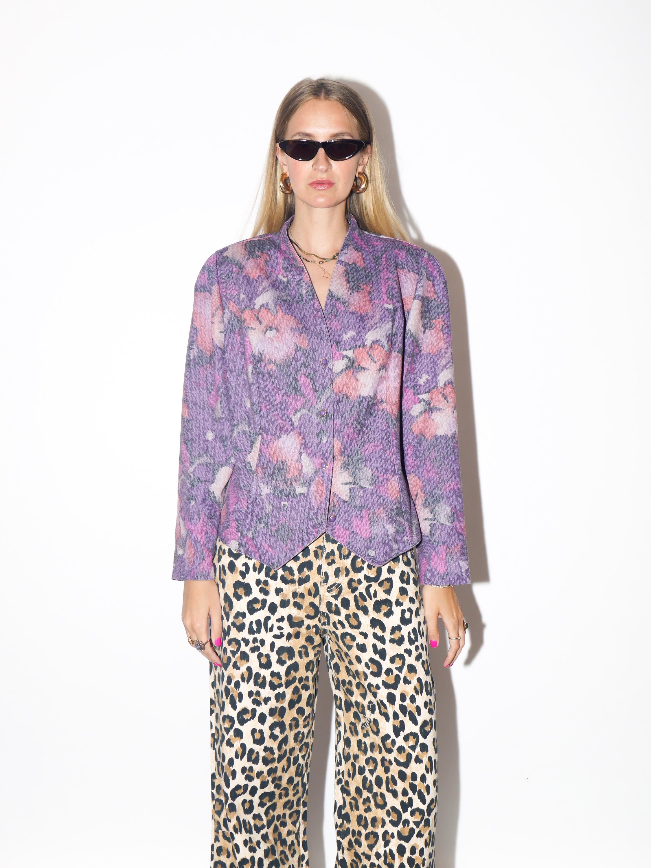 VINTAGE Cotton Purple Floral Blazer With Stand-Up Collar And Decorative Buttons Made In Finland From The 1980s By Finn Karelia