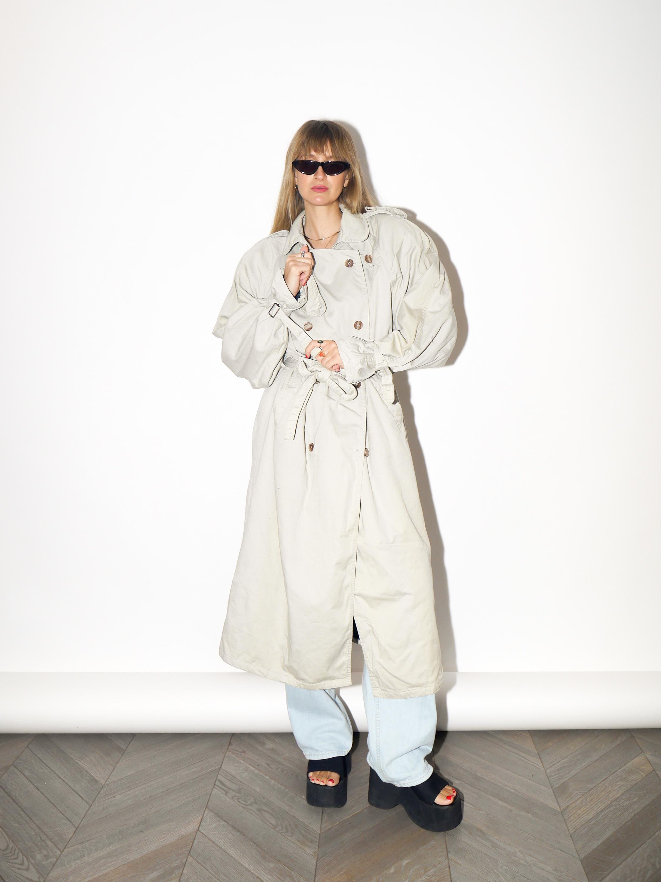 VINTAGE Beige Cotton Maxi Trench Coat With Belt And Printed Lining From The 1980s