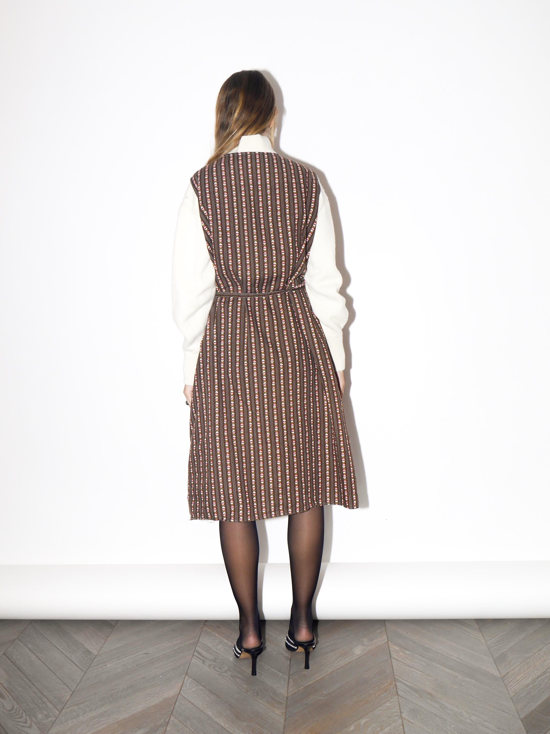VINTAGE Brown Floral Cotton Sleeveless Midi Wrap Dress From The 1970s