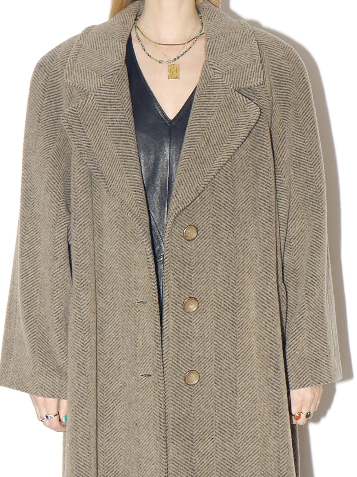 VINTAGE Oversized Wool Coat from 1980s | Beige Herringbone Maxi Coat by Cora®