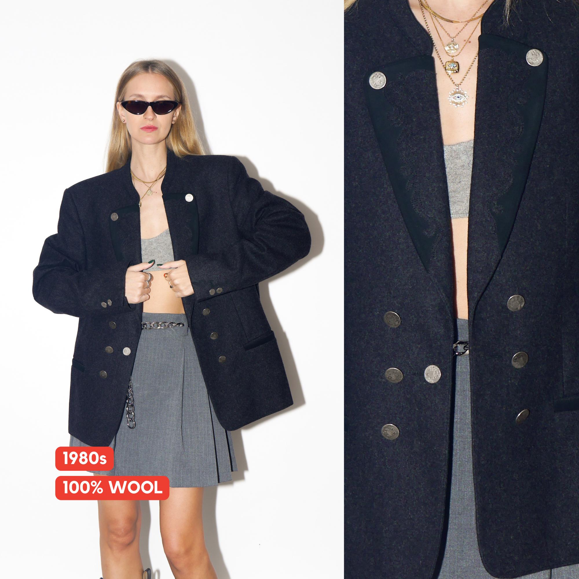 VINTAGE Oversized Grey Pure Wool Blazer From The 1980s With Embroidered Collar from Austria