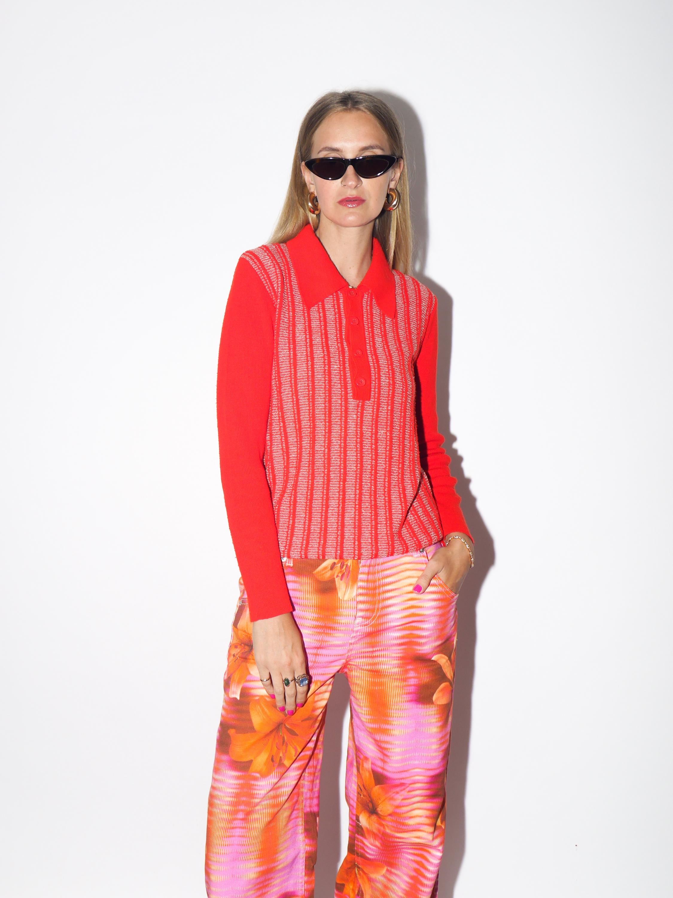 VINTAGE Red Neon Polo Sweater With Stripe Pattern And Long Sleeves From The 1970s (Made In Italy)