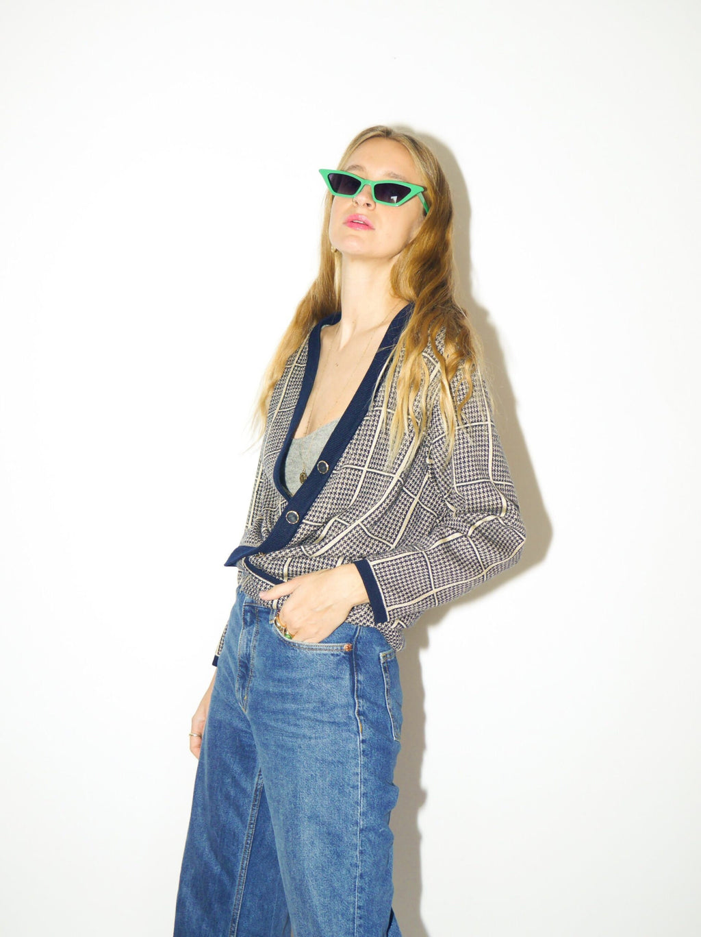 VINTAGE wool and viscose vintage cardigan 80s | navy and gold checkered cardigan from 80s | oversize fits sizes from XS to XL