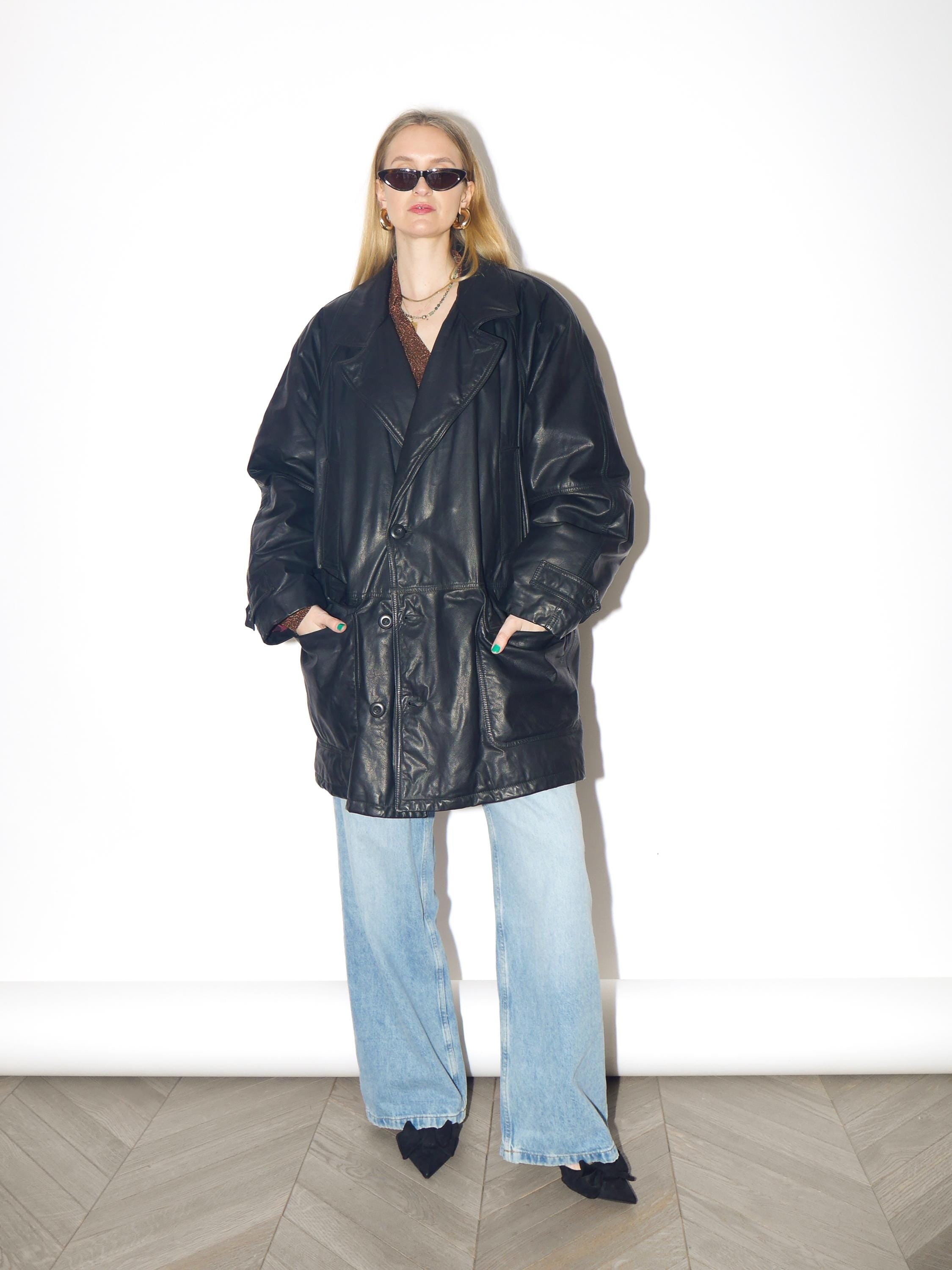 VINTAGE Black Leather Jacket from 1980s | Oversize Insulated Leather Jacket