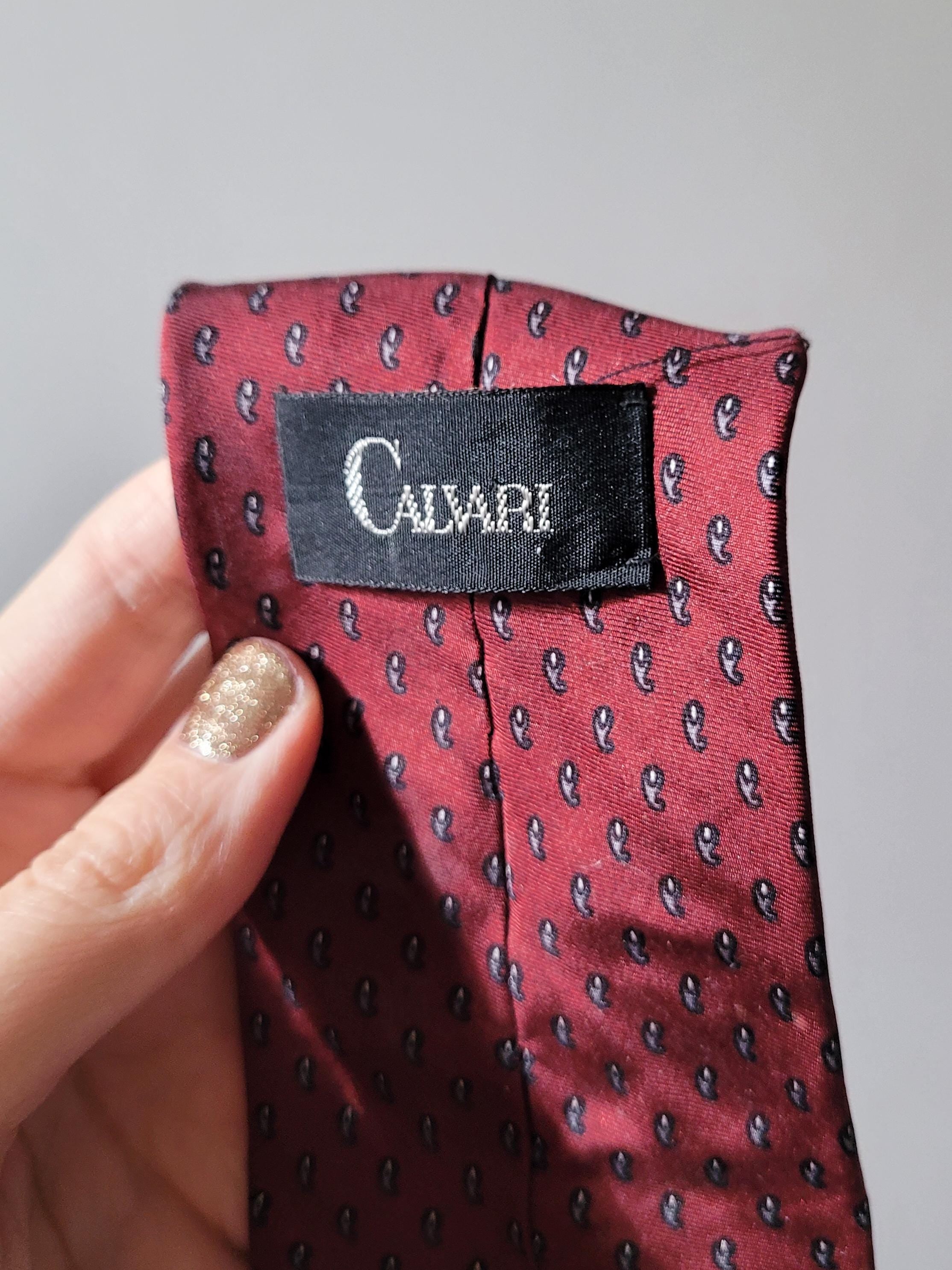 Handmade 100% Silk Scrunchie from Vintage 1980s Tie by MODOPOL - Burgundy with Paisley by Calvari